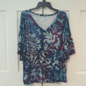 Lily Women's Multicolor V-Neck Top